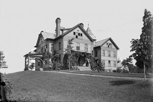 history-spotlight-original_hospital-courtesy-historic-northampton