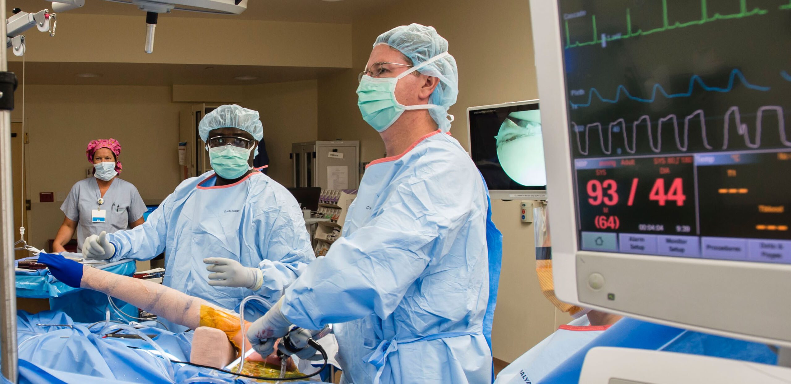 Surgeons at work in an operating room at the Kittredge Surgery Center, Cooley Dickinson Hospital, 30 Locust Street, Northampton, MA 01060.